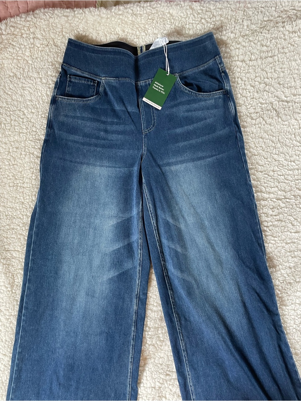 HALARA Indigo Wide-Leg Flare Jeans
